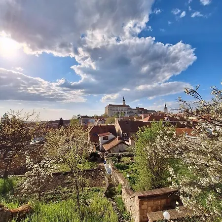 Sebastian A Vinny Bar Proste Sklep 3* Mikulov