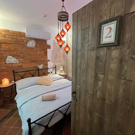 Sebastian A Vinny Bar Proste Sklep 3* Mikulov