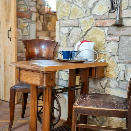 Sebastian A Vinny Bar Proste Sklep