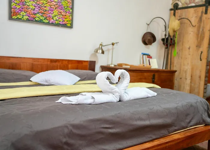 Sebastian A Vinny Bar Proste Sklep Guest house Mikulov